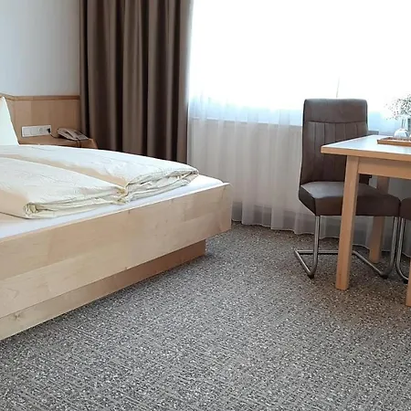 Garni Bergland ניוסטיפט אים סטובאיטל